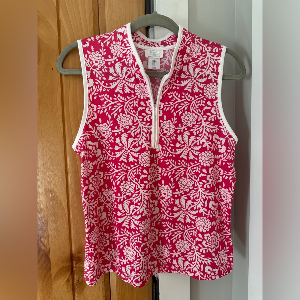 NWOT Sigrid Olsen performance tank top